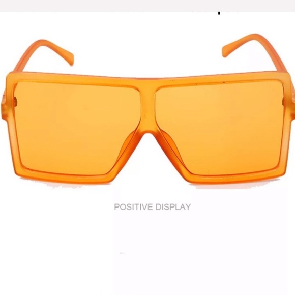 Accessories - Orange sunglasses